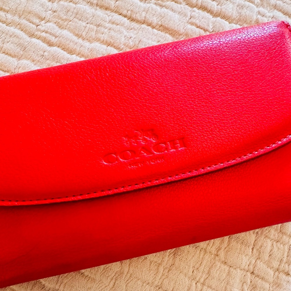 COACH Bold Coral Red Leather Wallet With Removable Checkbook Cover - Picture 4 of 14